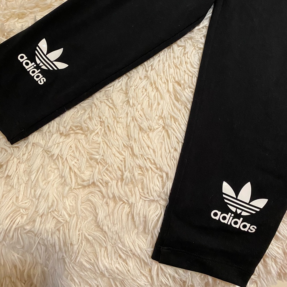 Adidas leggings